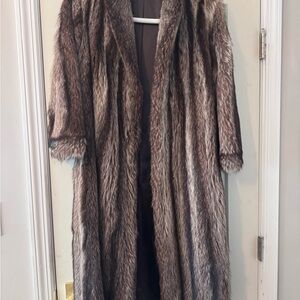 Vintage Davellin New York Full Length Raccoon Fur Coat Mob Wife Old Money Glam